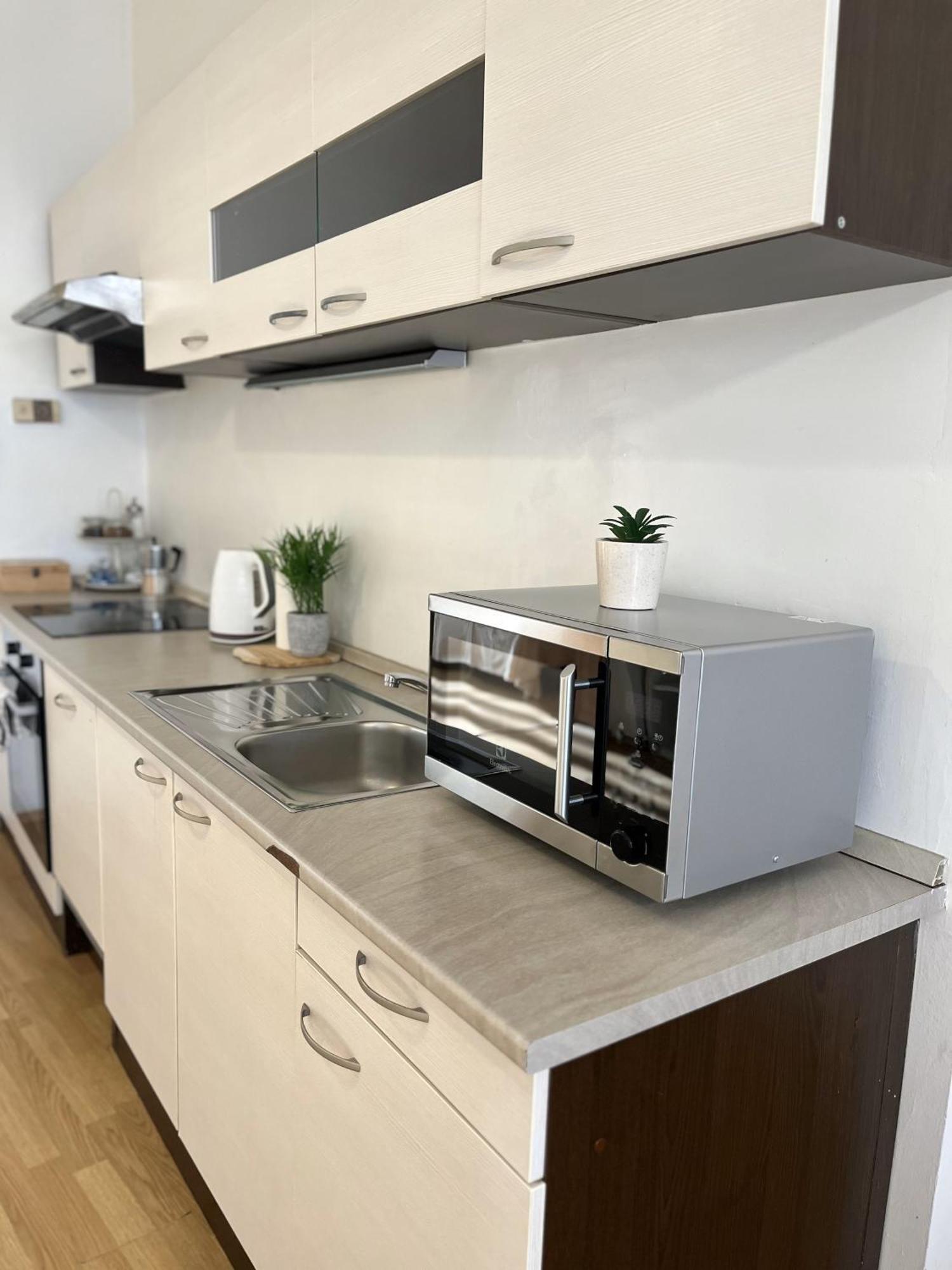 Apartment Olivia - Old Town Bratislava Eksteriør bilde
